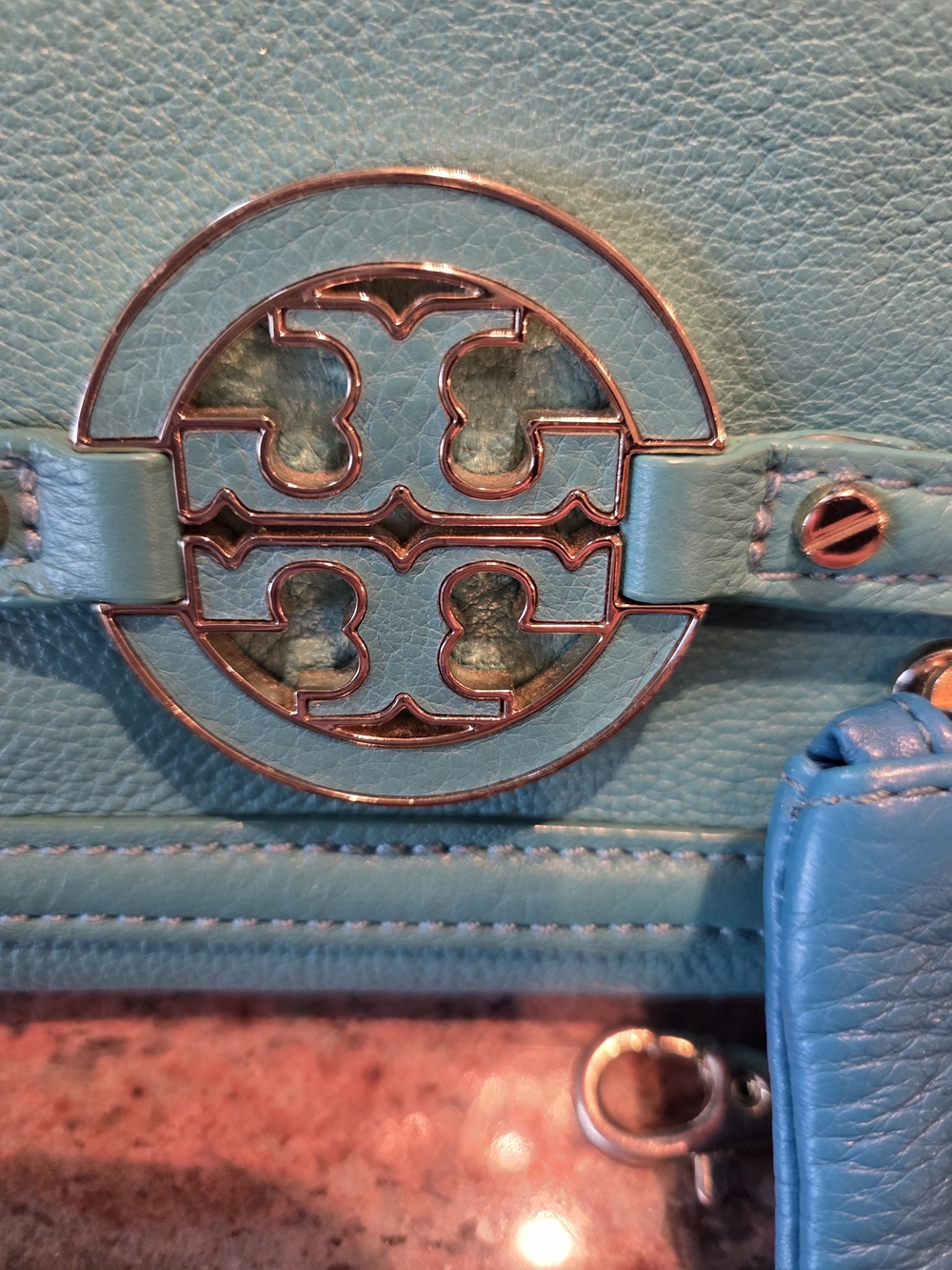 Tory Burch Teal Leather Crossbody with Coordinating Coin Purse - Picture 3 of 9